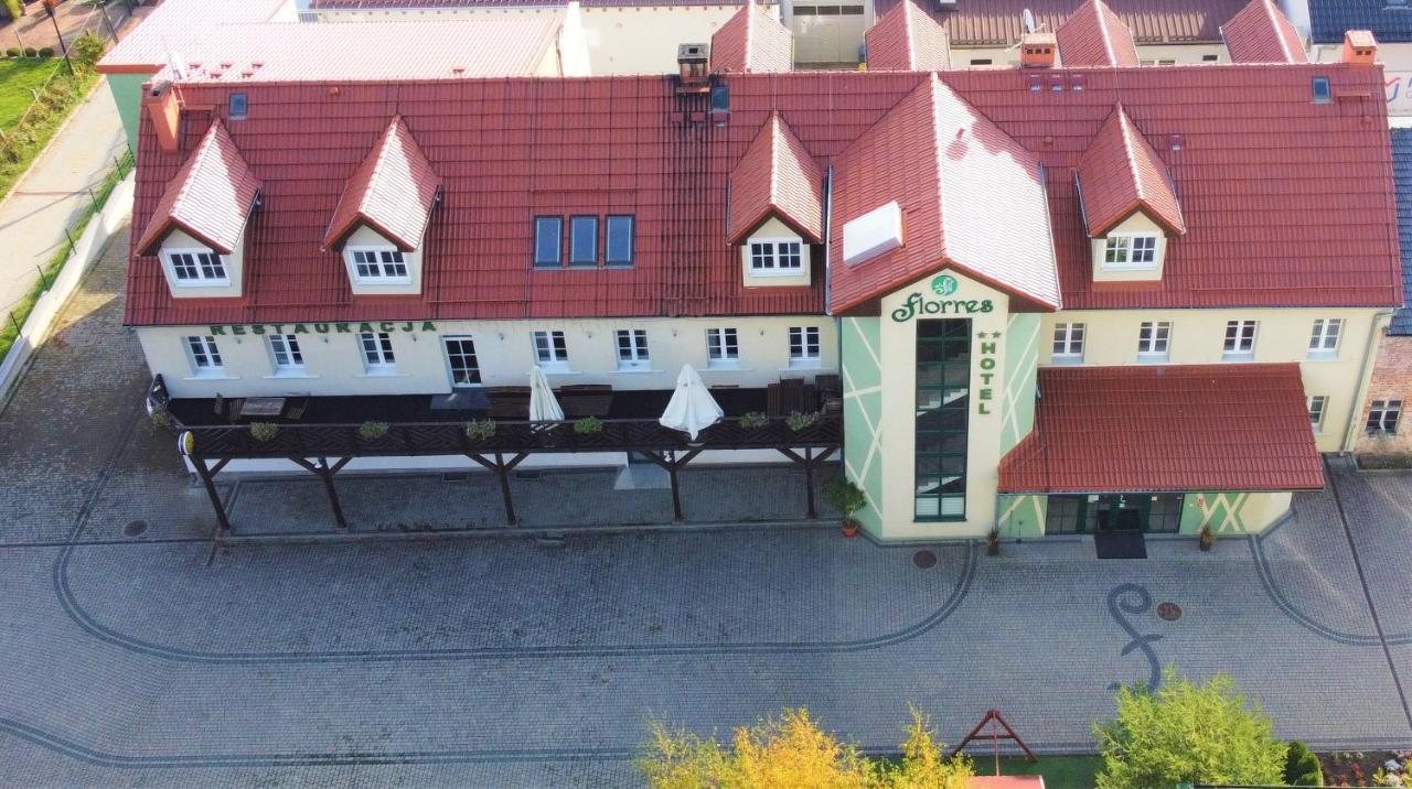 Centrum Restauracyjno-Hotelowe Florres Pawlowiczki Luaran gambar