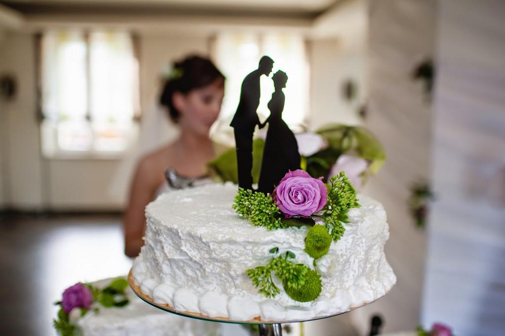 Centrum Restauracyjno-Hotelowe Florres Pawlowiczki Luaran gambar